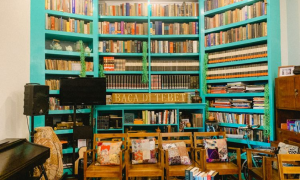 Baca di Tebet