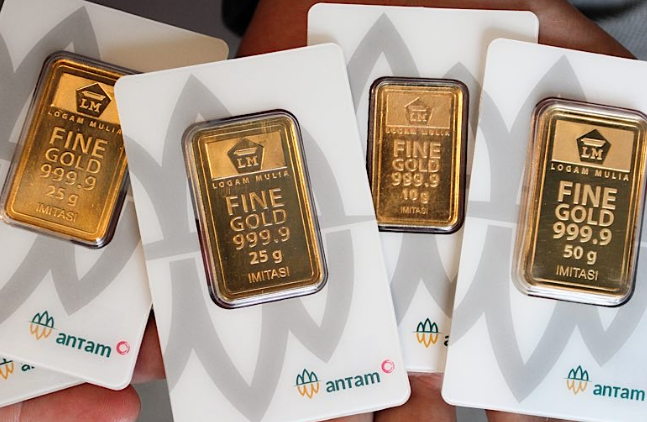 Harga Emas Antam Turun dalam Sepekan, Investor Diminta Cermati Pergerakan Pasar