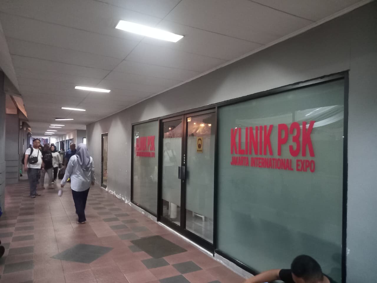 Jangan Bingung! Ini Lokasi Posko Kesehatan, Penyewaan Stroller, dan Mushola di Jakarta Fair 2026