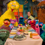 Netflix Bakal Garap Film Sesame Street untuk Layar Lebar