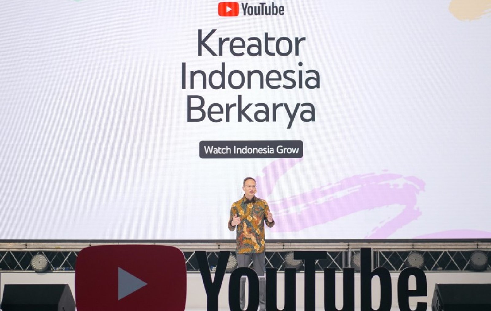 Kreator YouTube Jadi Motor Ekonomi Baru, Sumbang Rp8,4 Triliun ke PDB Indonesia