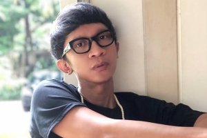 Film Aku Sebelum Aku Tantang Aming Lewat Dua Peran Berbeda