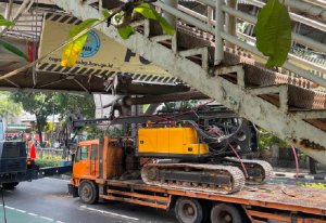 JPO Tendean Dibongkar Total Usai Ditabrak Truk, Pemprov Evaluasi Keselamatan Fasilitas Publik