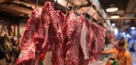 Harga Beras dan Daging Sapi Naik, Cabai hingga Telur Justru Turun