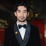 Reza Rahadian Angkat Kisah Neneknya dalam Film Casparina