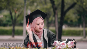Vilosa Bagikan Strategi Bangun Karier kepada Mahasiswa Cyber University