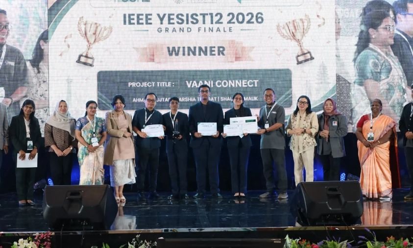 IEEE YESIST12 2026 Junior Einstein Lahirkan Inovator Muda, Vaani Connect dan SignVerse Raih Winner