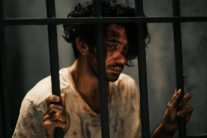 Laut Bercerita Tayang 29 Oktober, Reza Rahadian Kembali Jadi Biru Laut