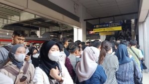 Eskalator Stasiun Duri Belum Bisa Dipakai, KAI Perkuat Pengaturan Penumpang